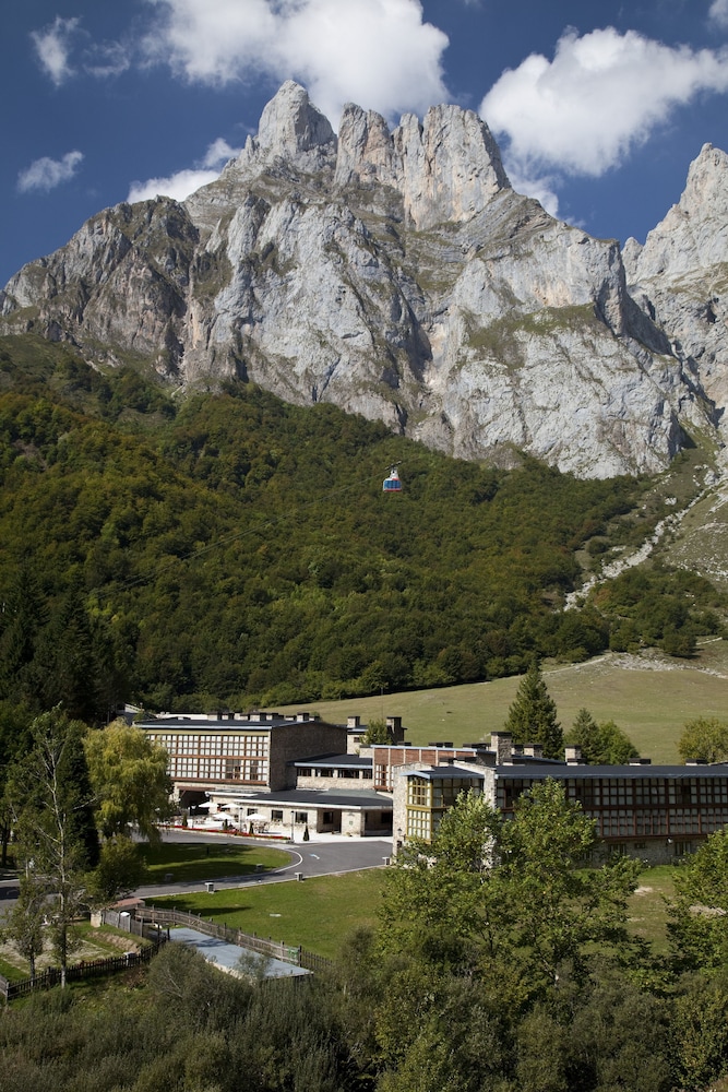 Parador De Fuente De 52/66