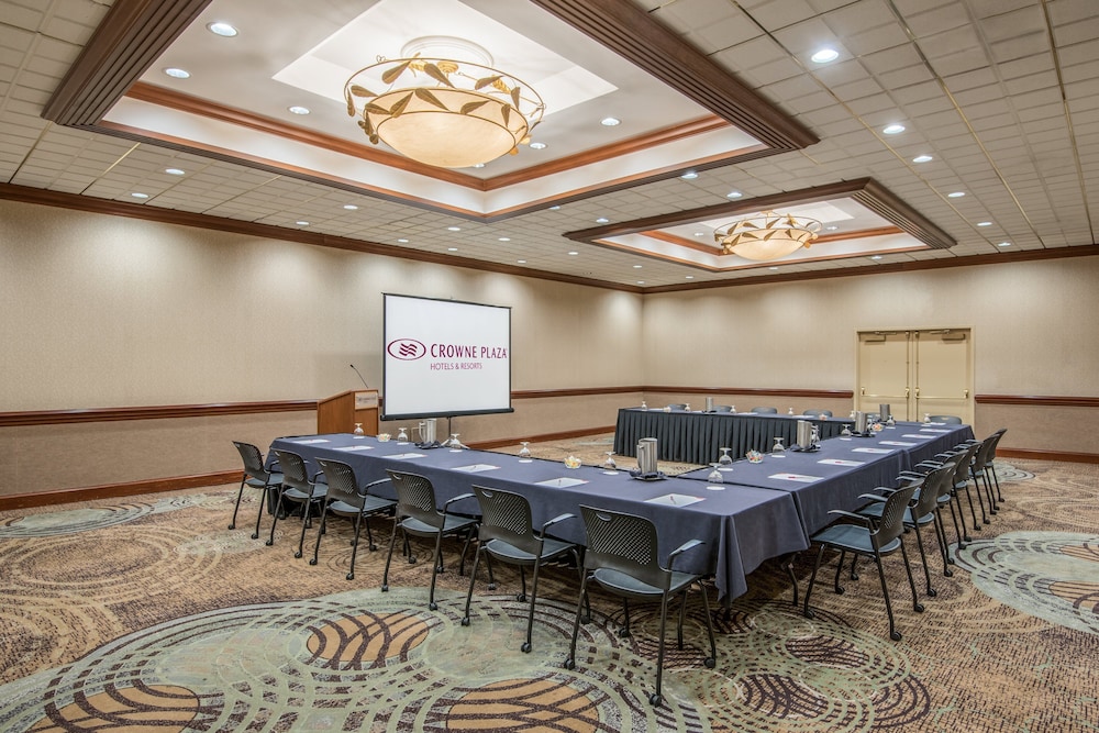 Crowne Plaza Hotel Knoxville Downtown University 58/81