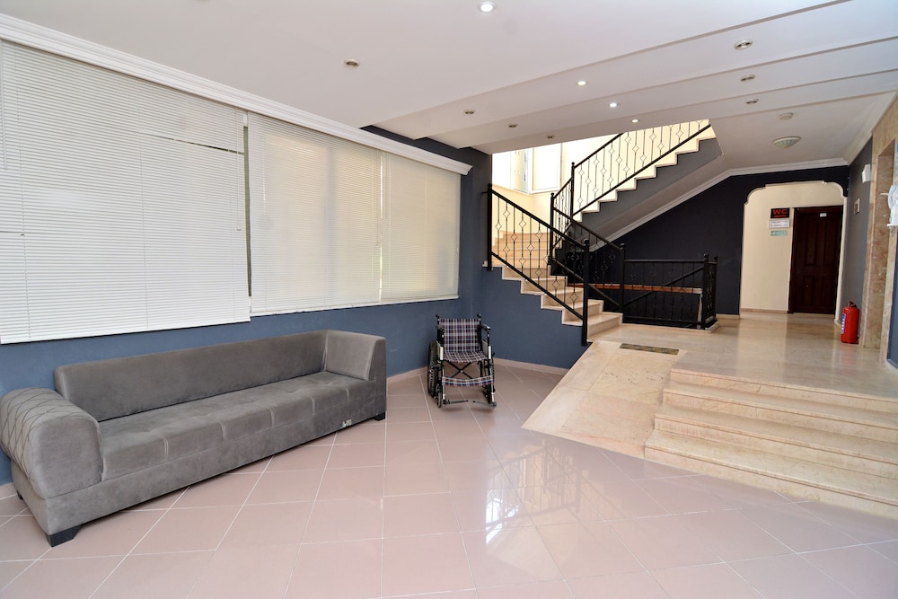 Rose Garden Aparthotel 43/71