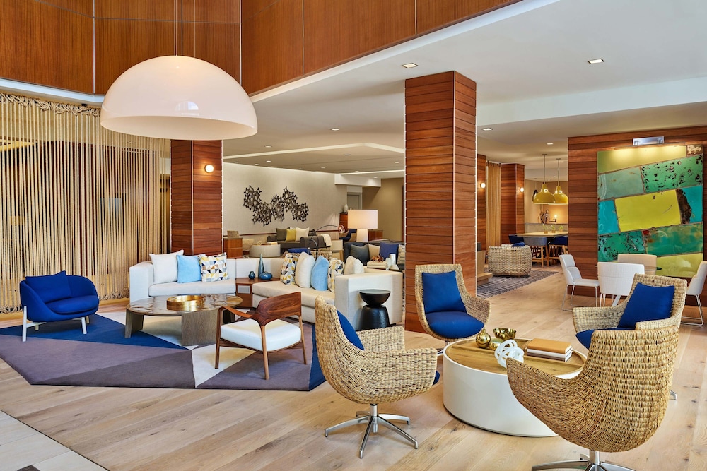 Westin Gaslamp Quarter 50/61
