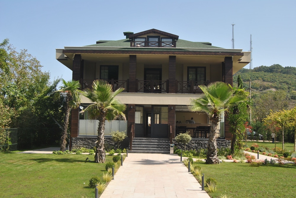 Mata Butik Hotel 3/50