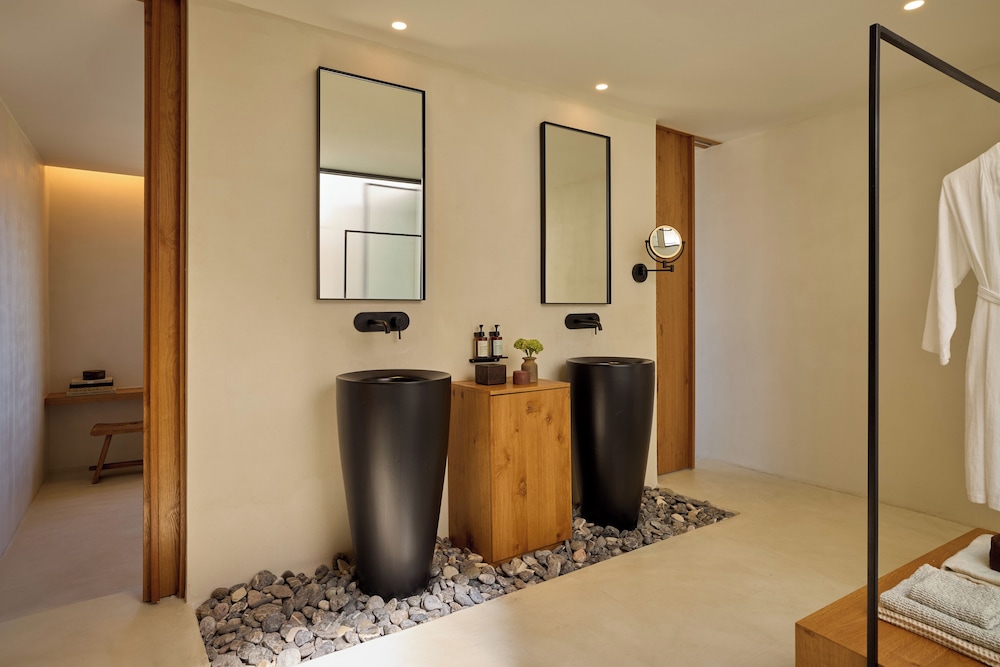 KOIA All Suite Wellbeing Resort 7/73