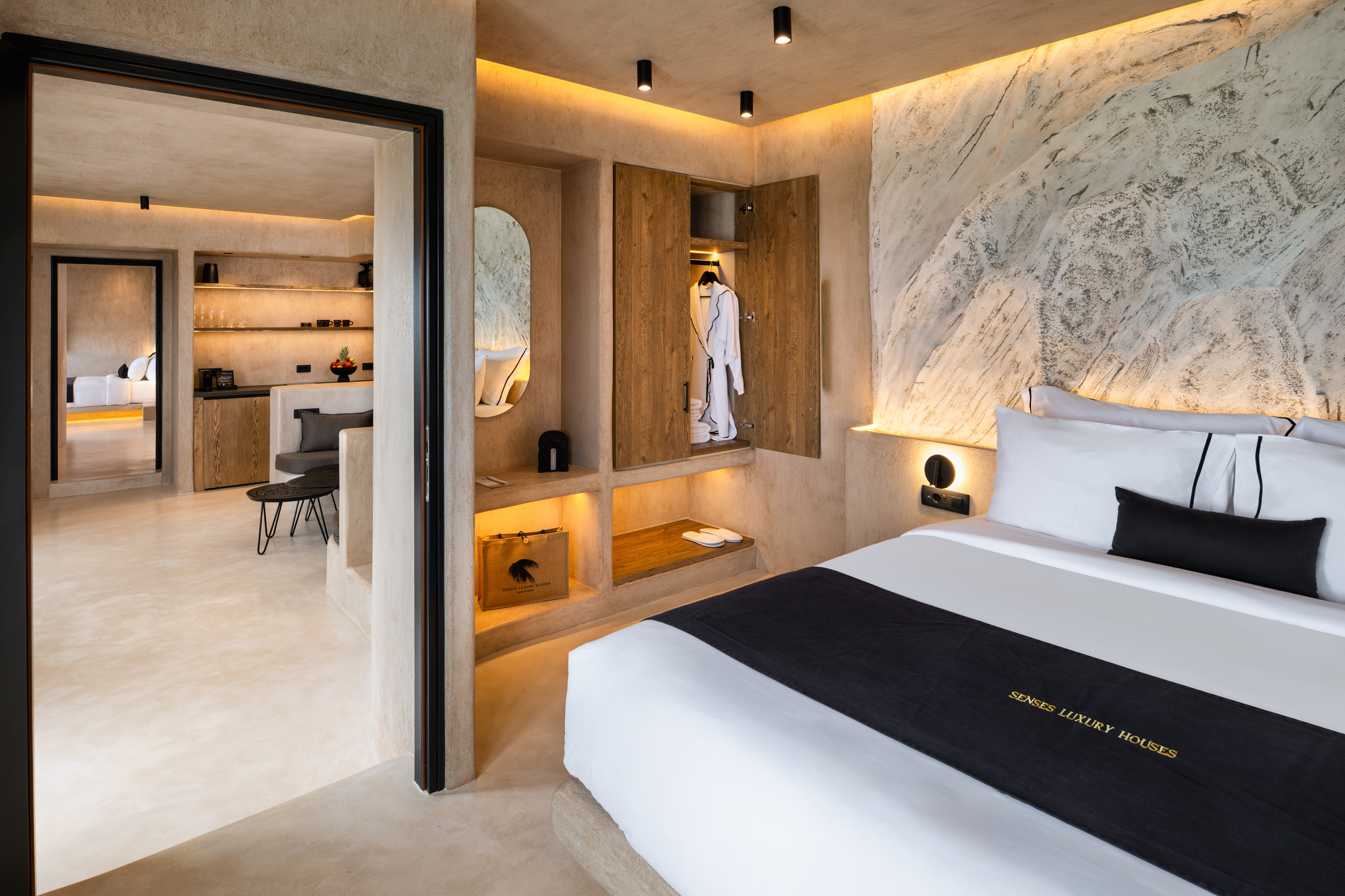 Senses Luxury Houses 14/106