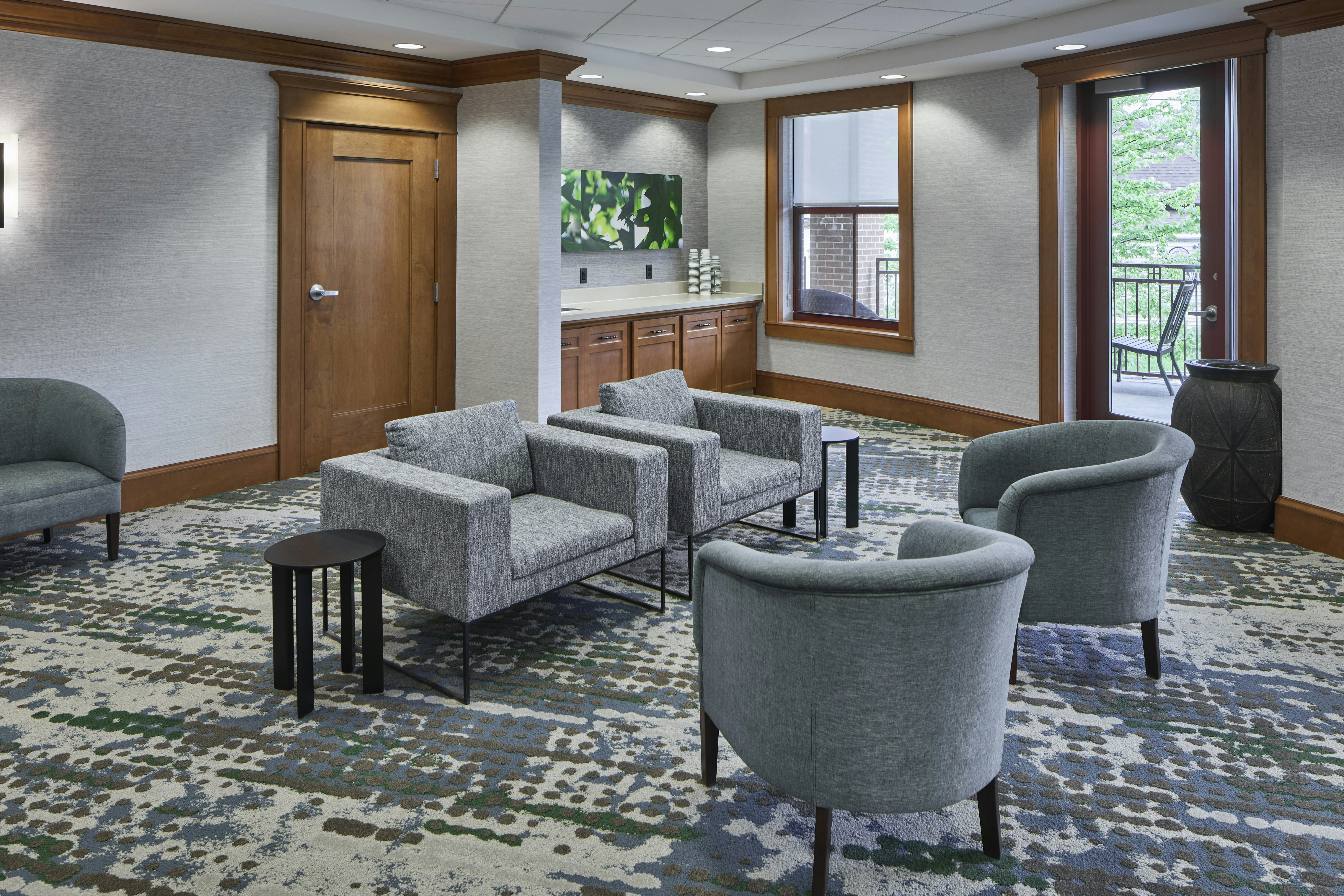Hampton Inn Suites Saratoga Springs Downtown 32/69