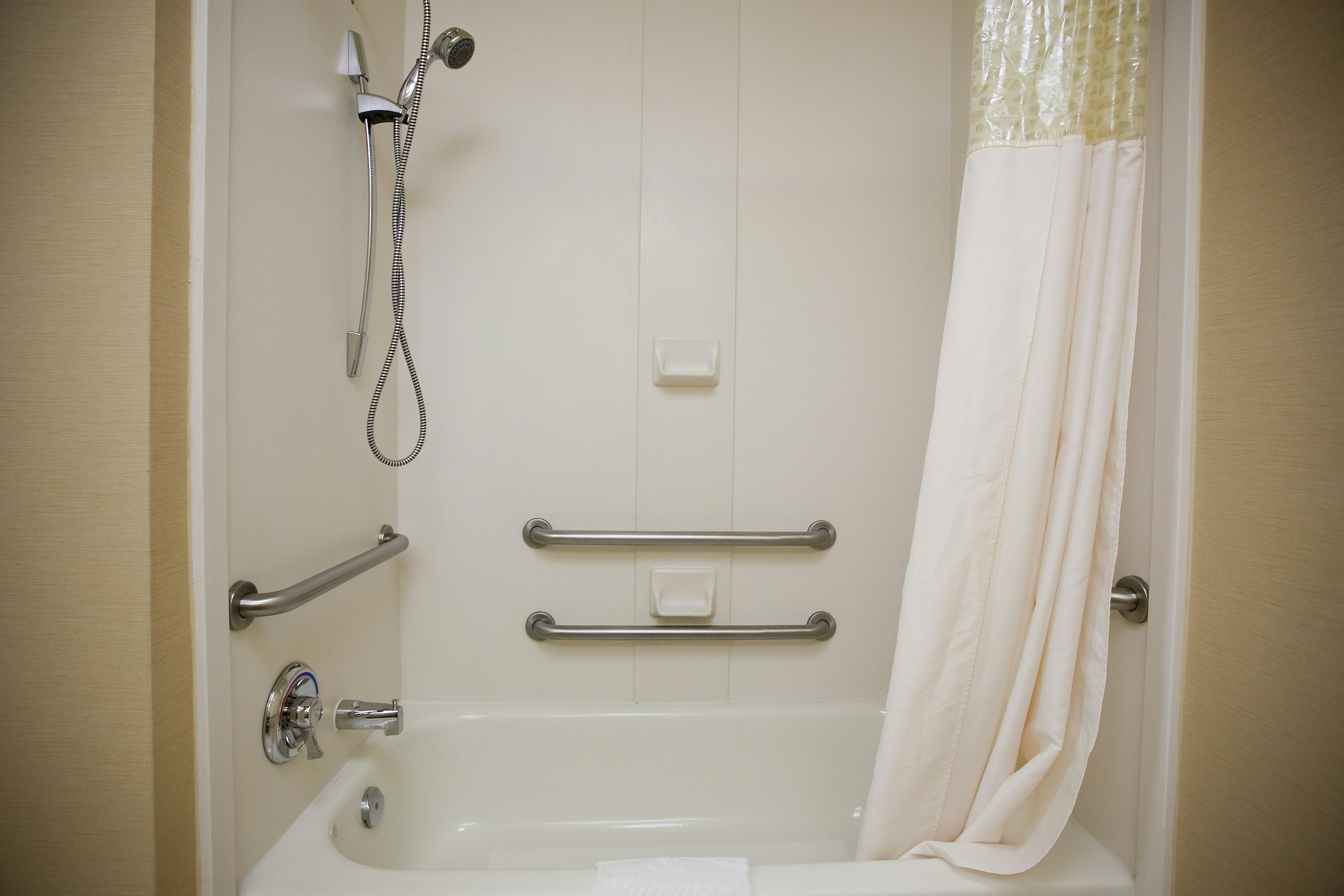 Hampton Inn Atlanta Newnan 69/69