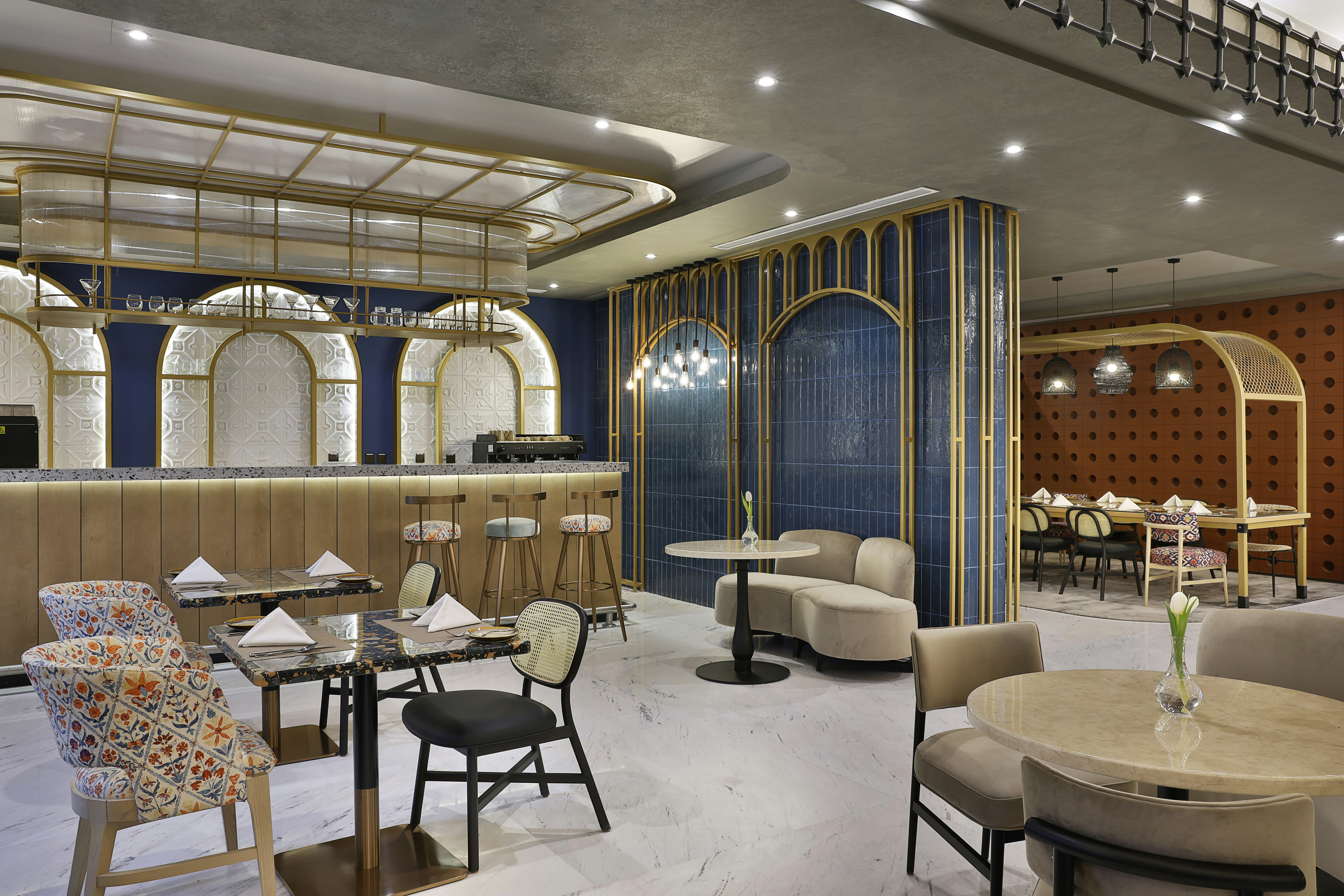 Diyar Ajwa, Tapestry Collection by Hilton 15/16