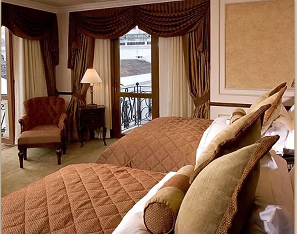 Hotel Plaza Grande 39/76