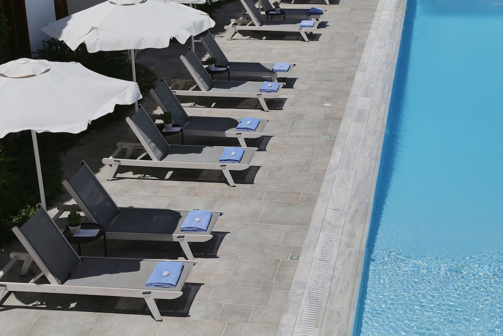 Skopelos Village Hotel Apartments 71/75