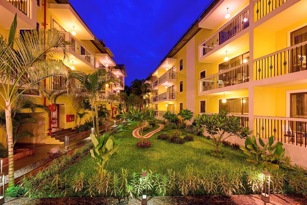 Sea Breeze Sarovar Portico Varca Goa 33/36