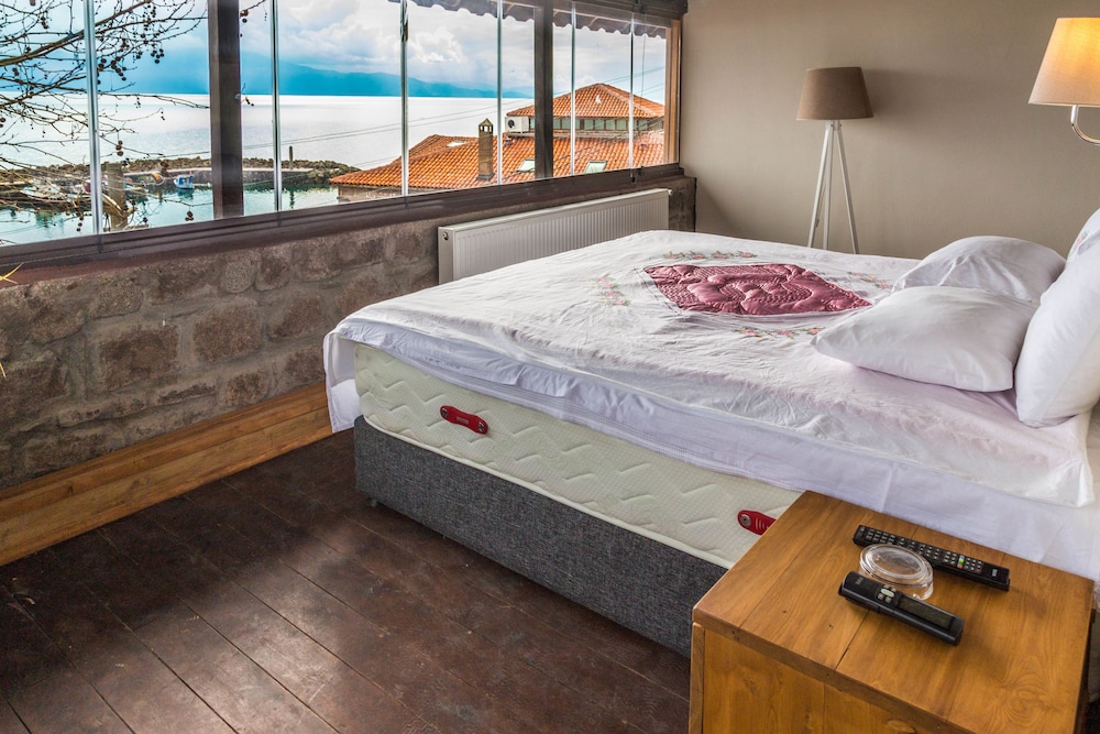 Assos Yildiz Hotel 20/48