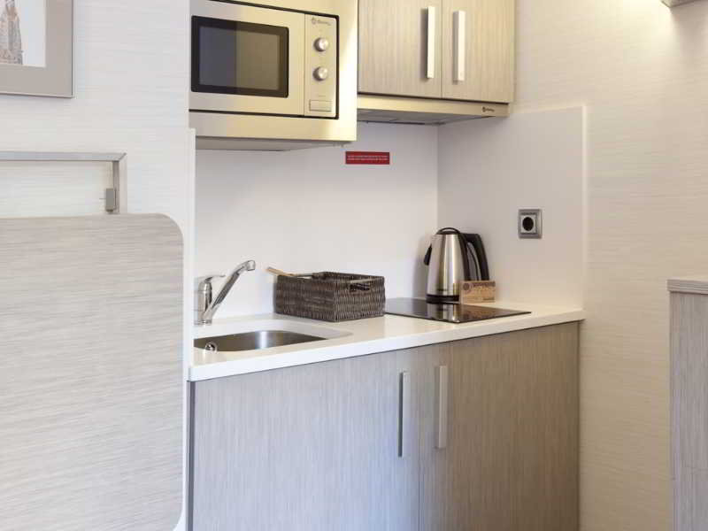 Silver Aparthotel 40/48