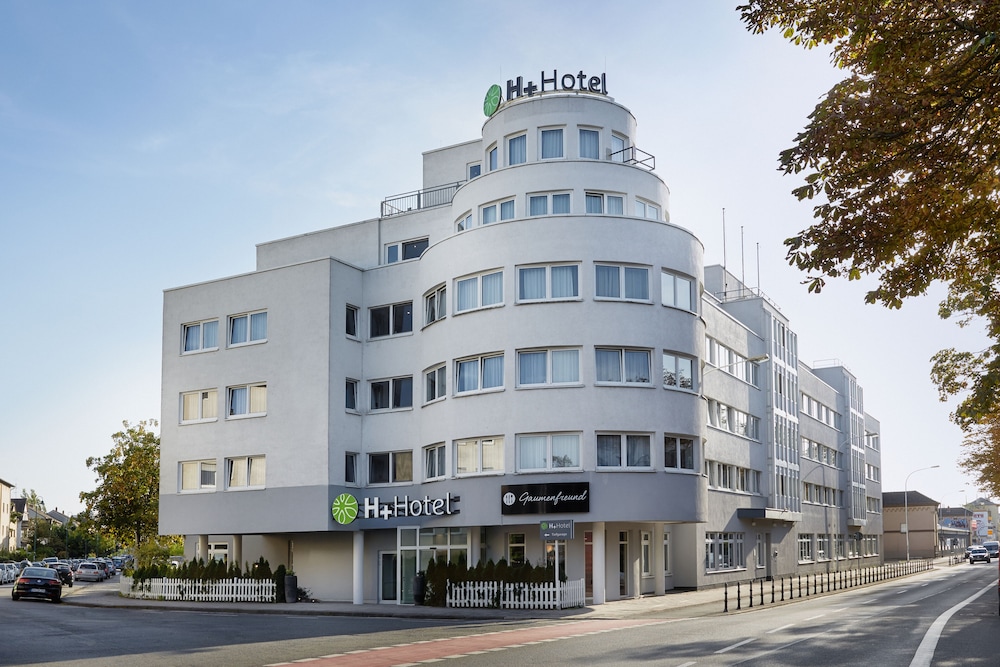 H+ Hotel Darmstadt photo4