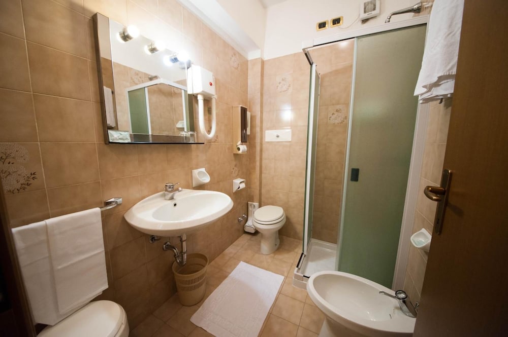 Hotel Brianza 10/58