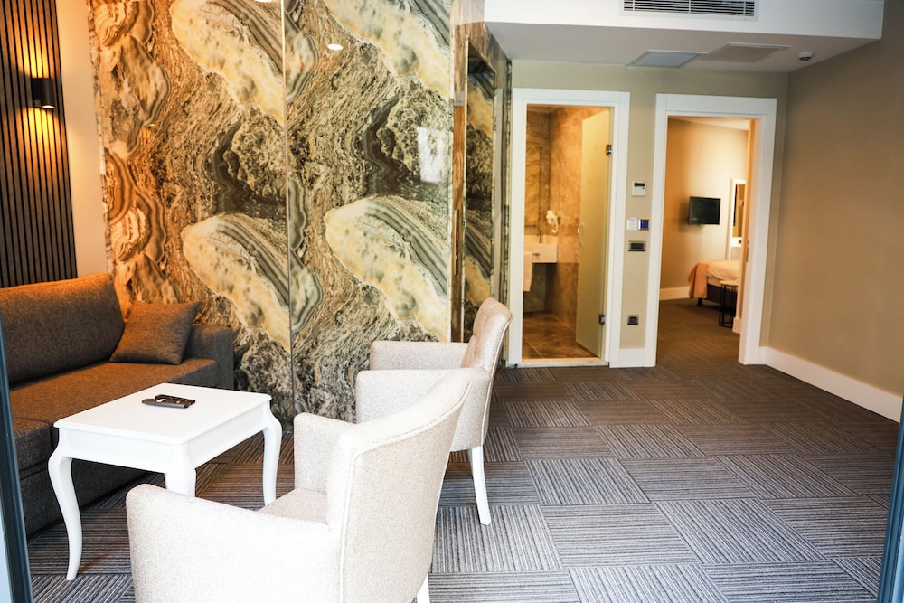 Mia Berre Hotels Istanbul 35/50