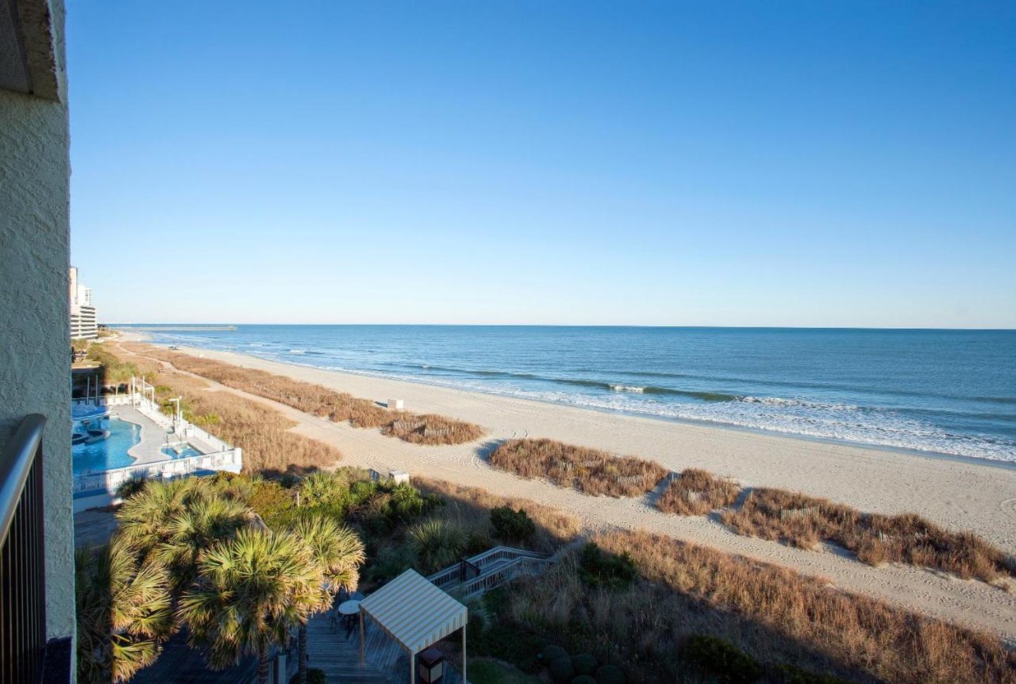 Sea Crest Oceanfront Resort 59/67