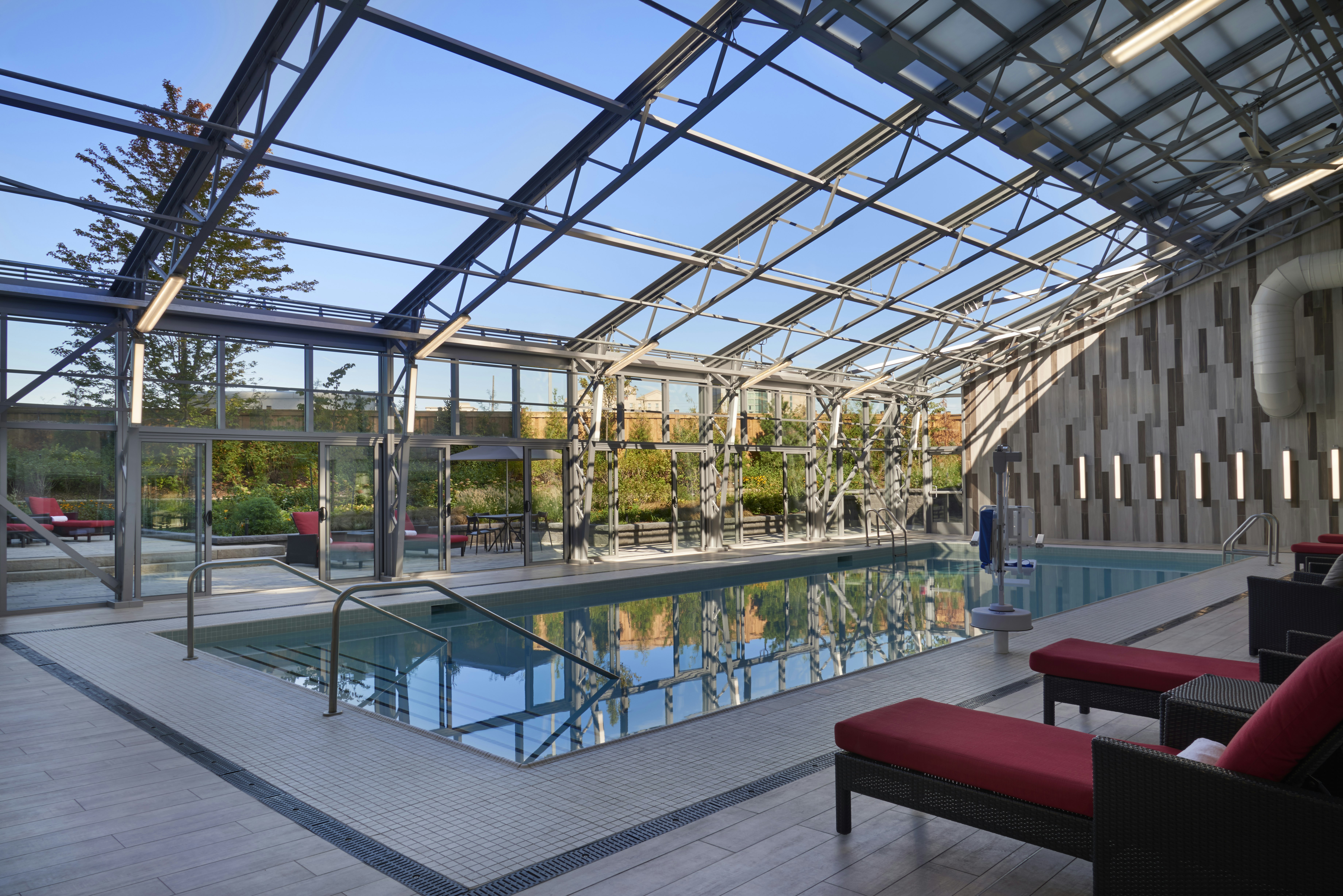 Hilton Toronto Airport Hotel & Suites 30/79