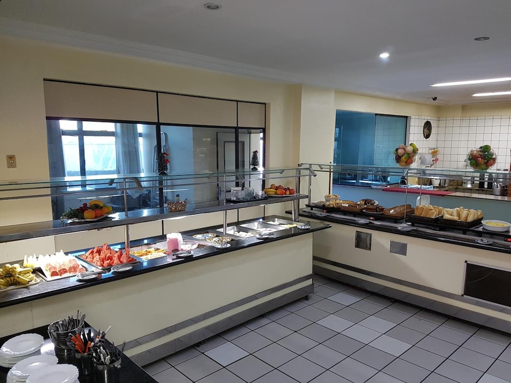 Hotel Super Economico 26/35