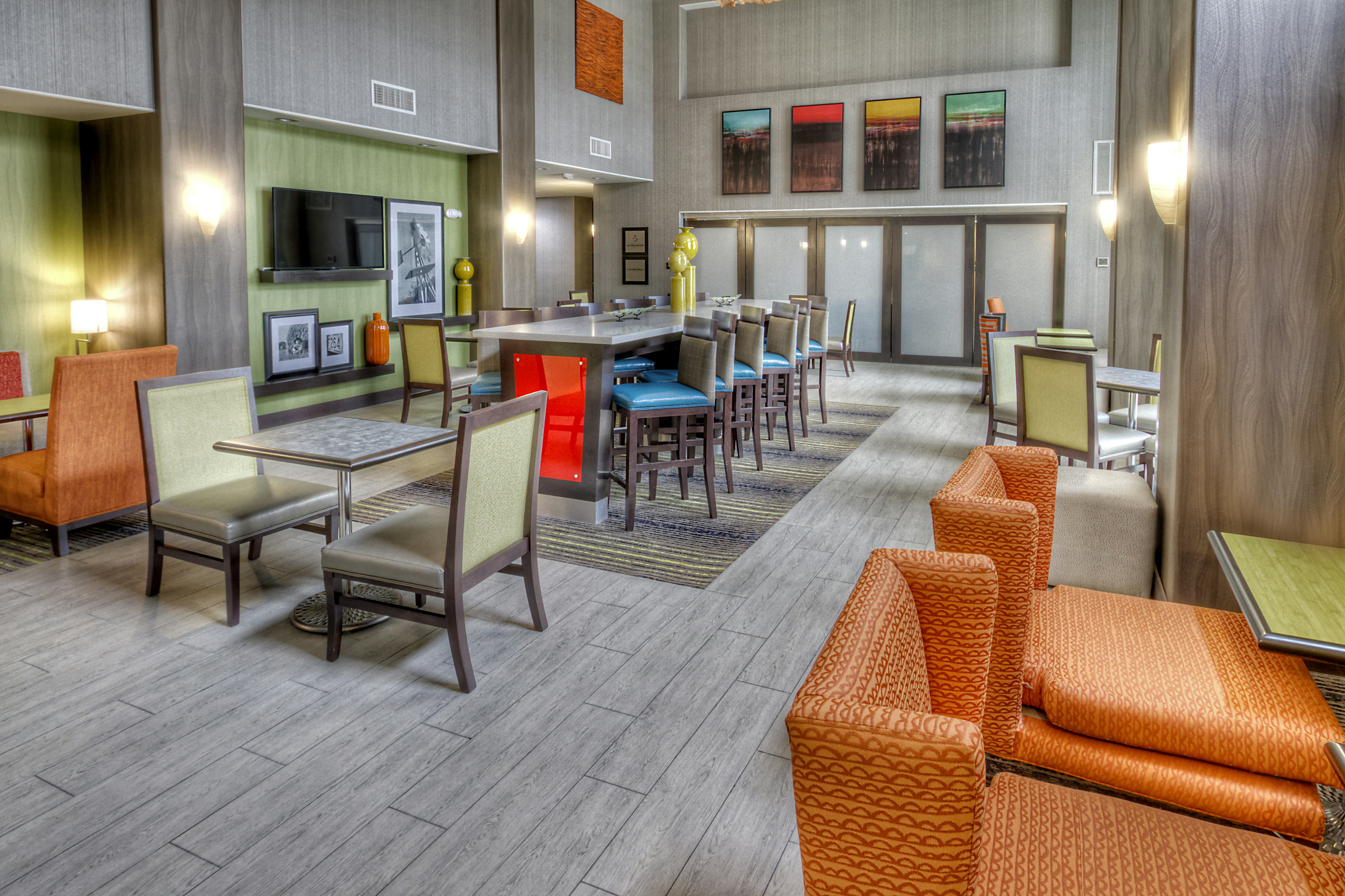 Hampton Inn And Suites Ada 13/19