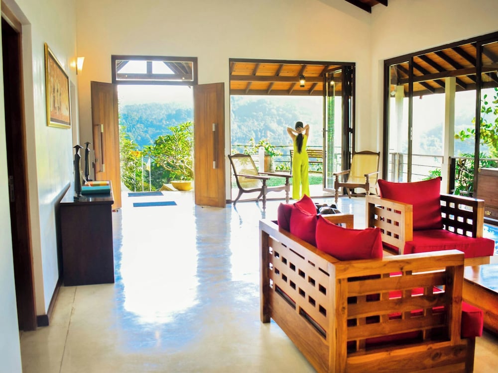 Aqua Dunhinda Villa & Nature Retreat 34/50