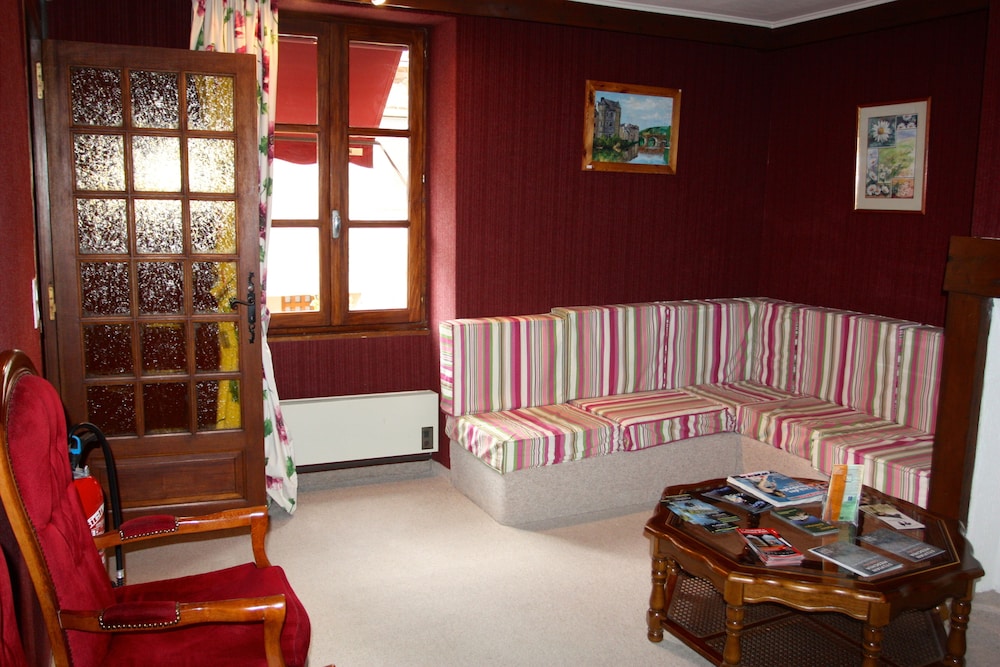 L AUBERGE AUX PORTES DE CONQUES 5/29
