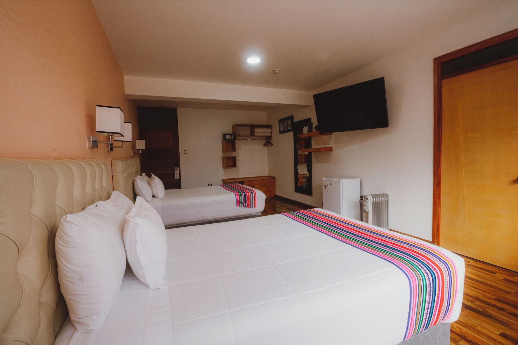 Standard, Twin Beds