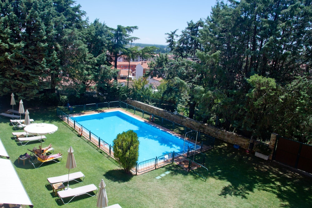 Parador De Benavente 35/63