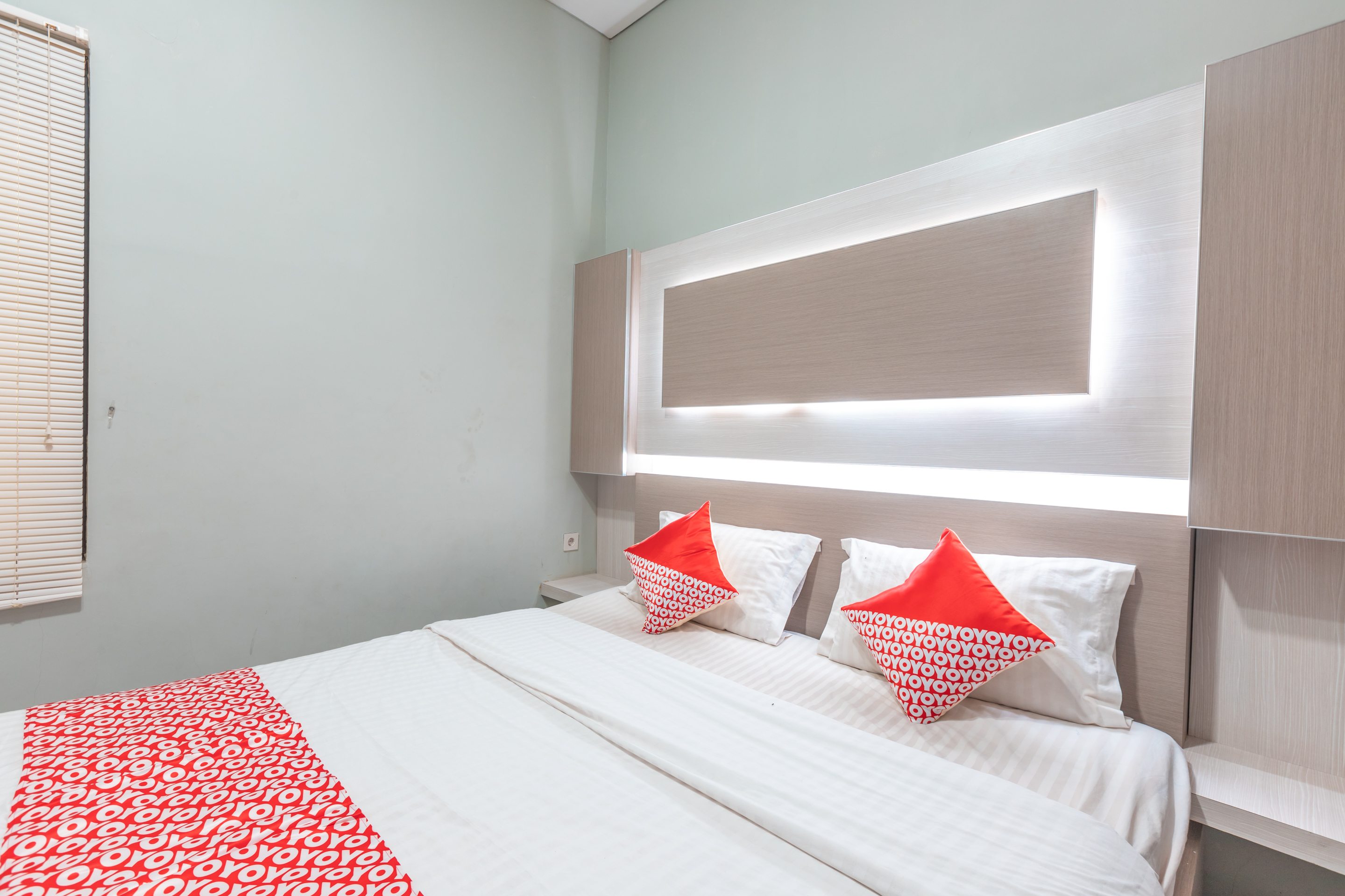 OYO 2248 Yayah Rooms Syariah 4/26