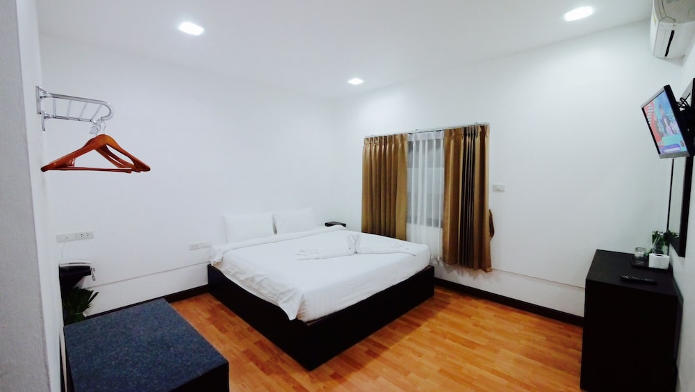 Basic Line Hotel at Loikroh 15/39