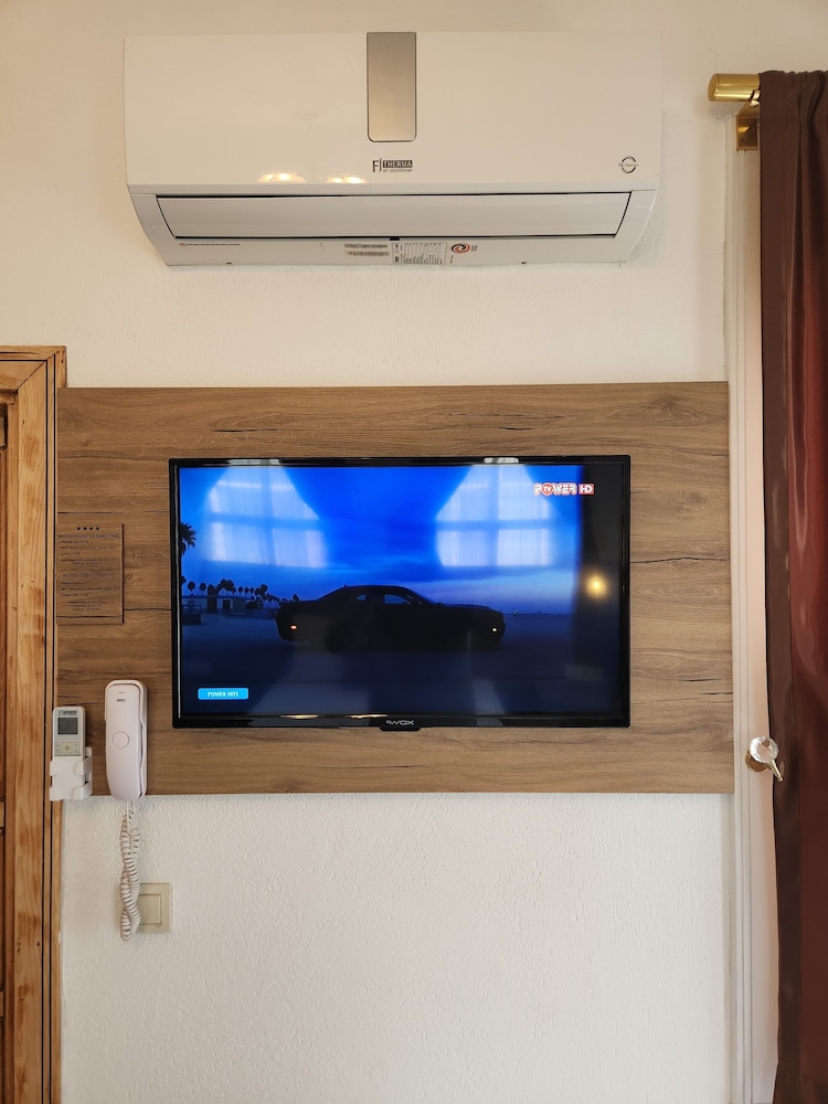 W. House Kadikoy 13/60