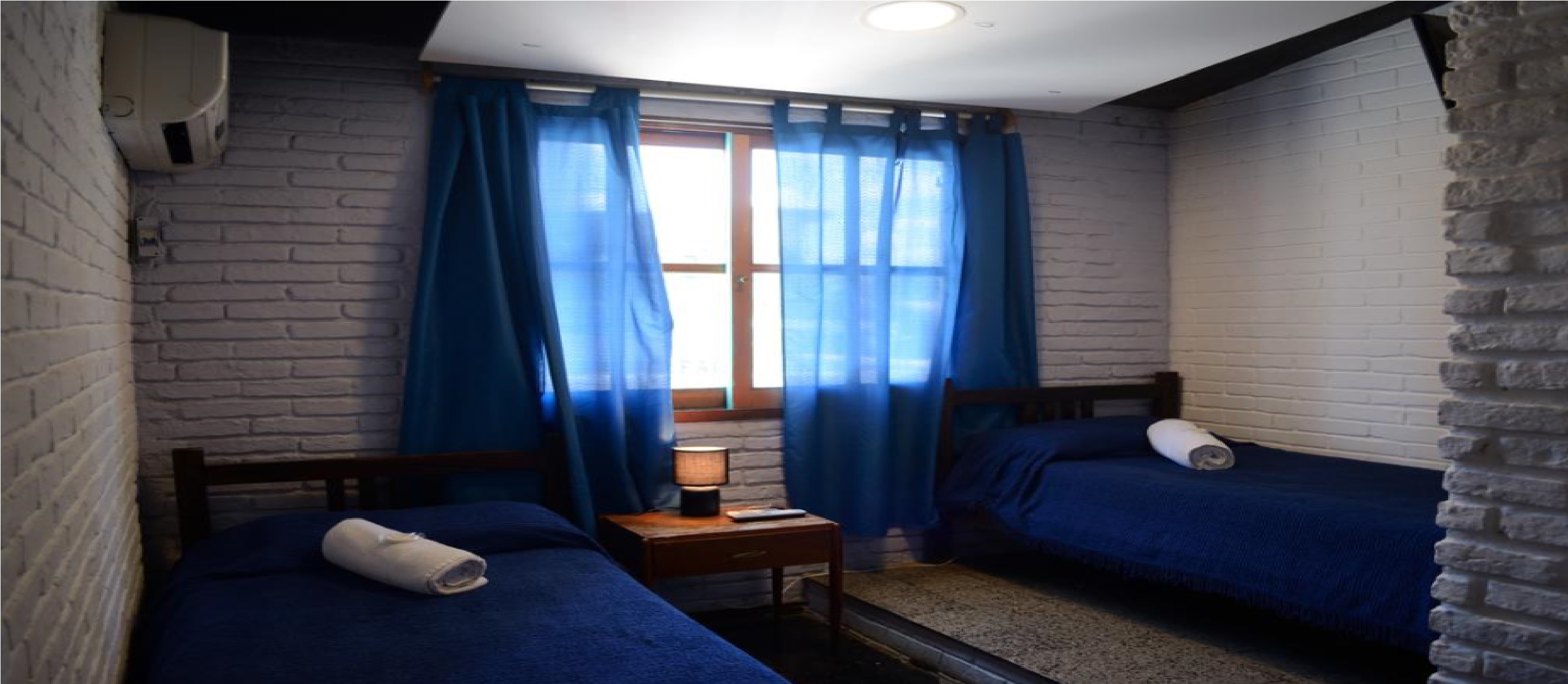 El Viajero Brava Beach Hostel and Suites 12/15