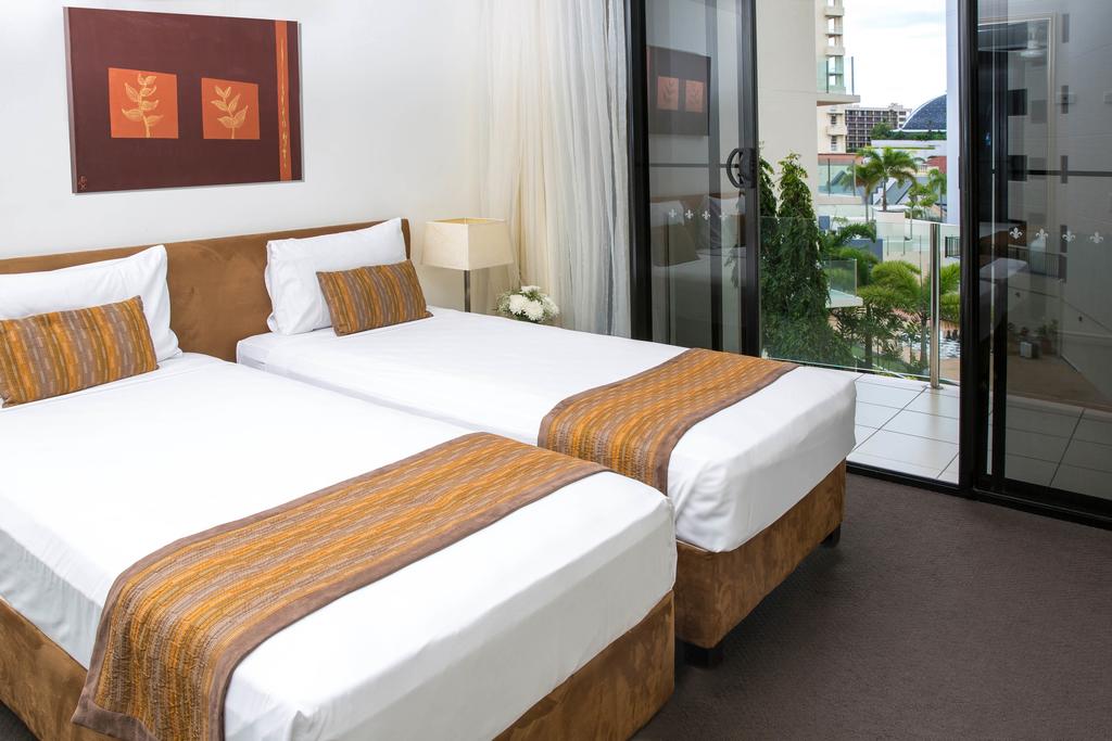 2 Bedrooms, Apartment, Water View