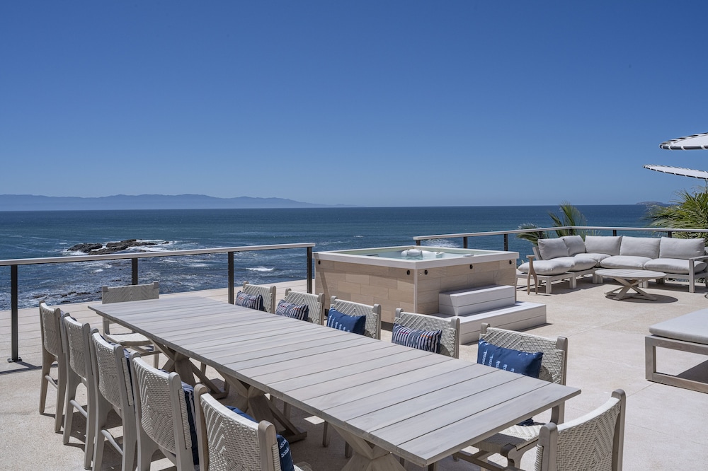 Susurros del Corazon, Auberge Resorts Collection 40/49