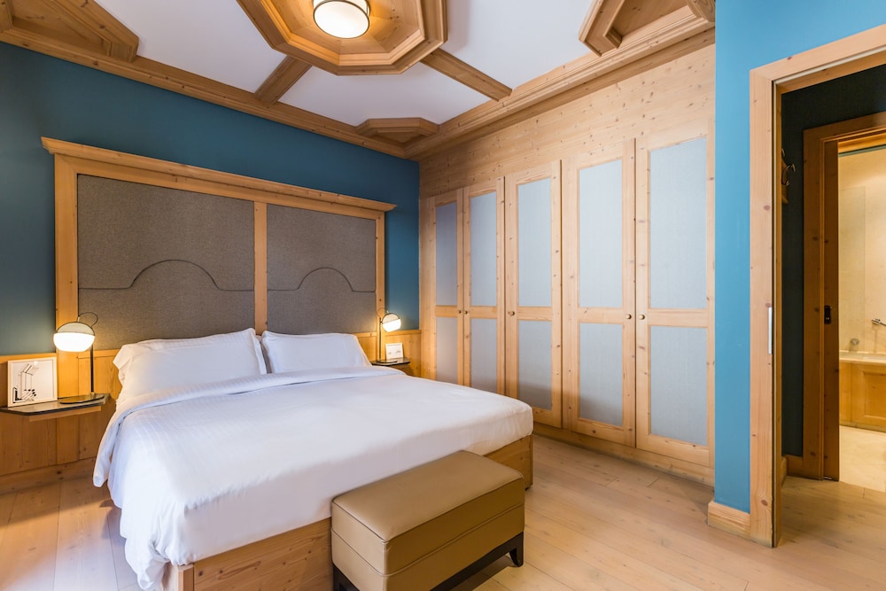 Radisson Residences Savoia Palace Cortina d’Ampezzo 18/65