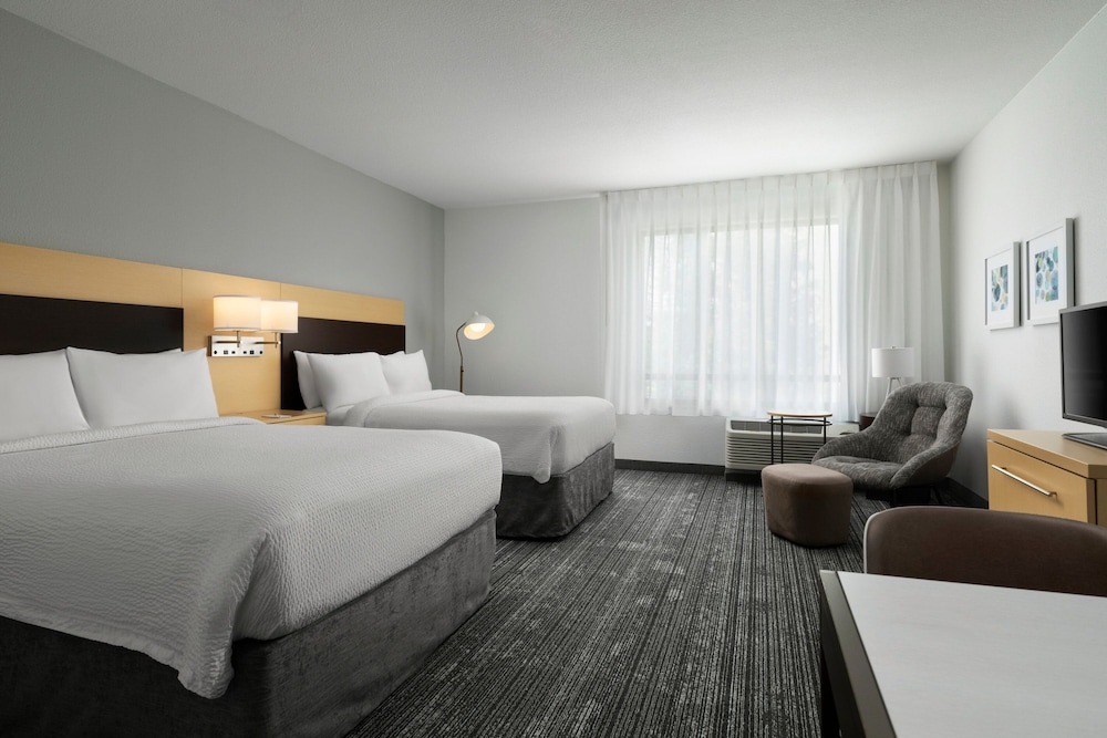 TownePlace Suites San Jose Santa Clara 12/53
