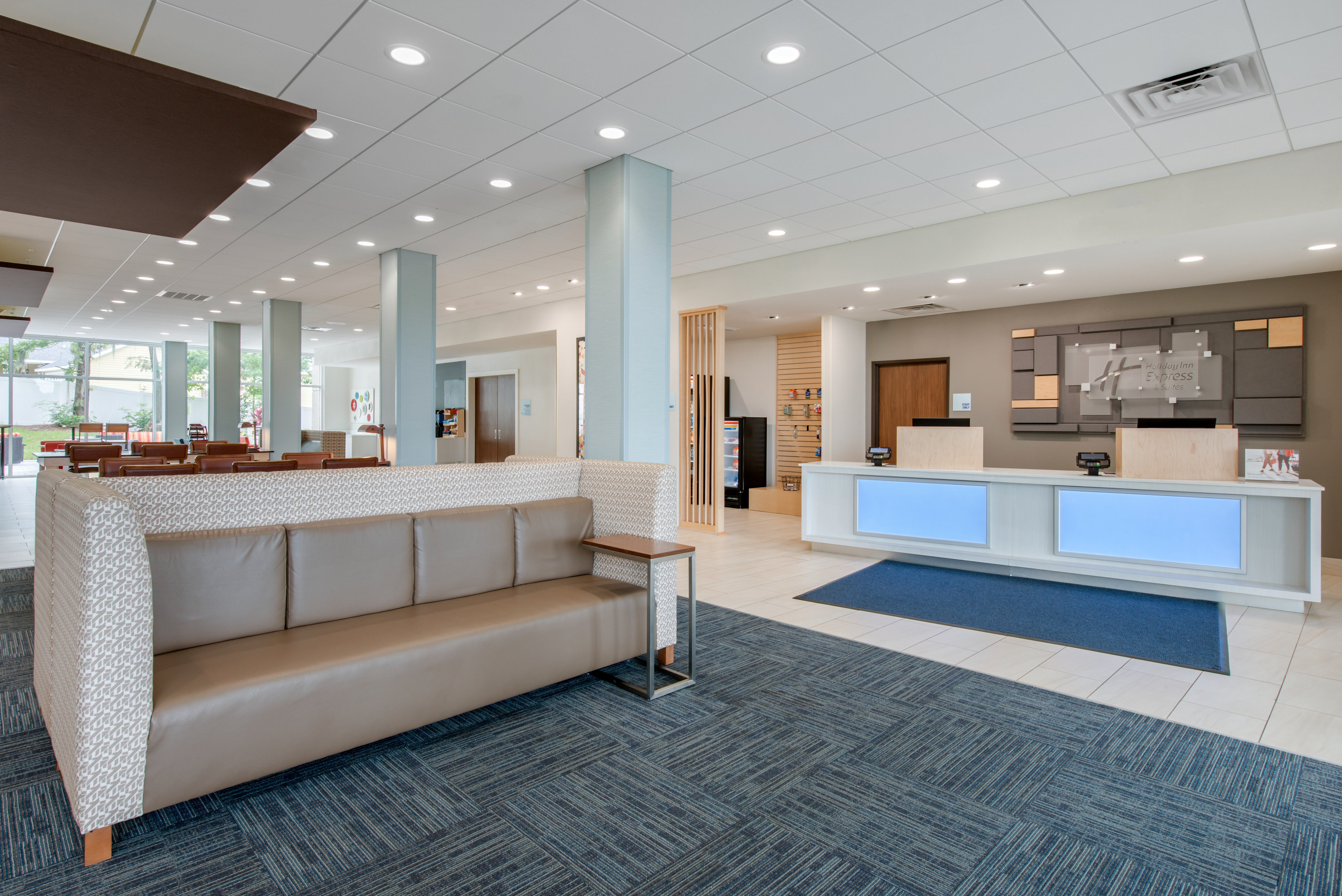 Holiday Inn Express Suites Alachua Gainesville Area 9/73