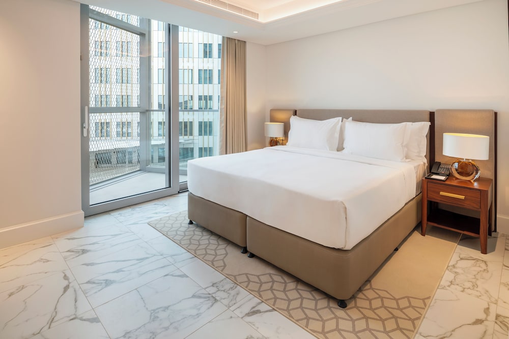 3 BEDROOMS, DELUXE, APARTMENT