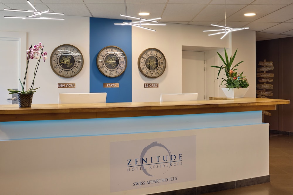Lobby at Zenitude Hotel Residences Swiss Apparthotels Ferney Voltaire, FERNEY VOLTAIRE