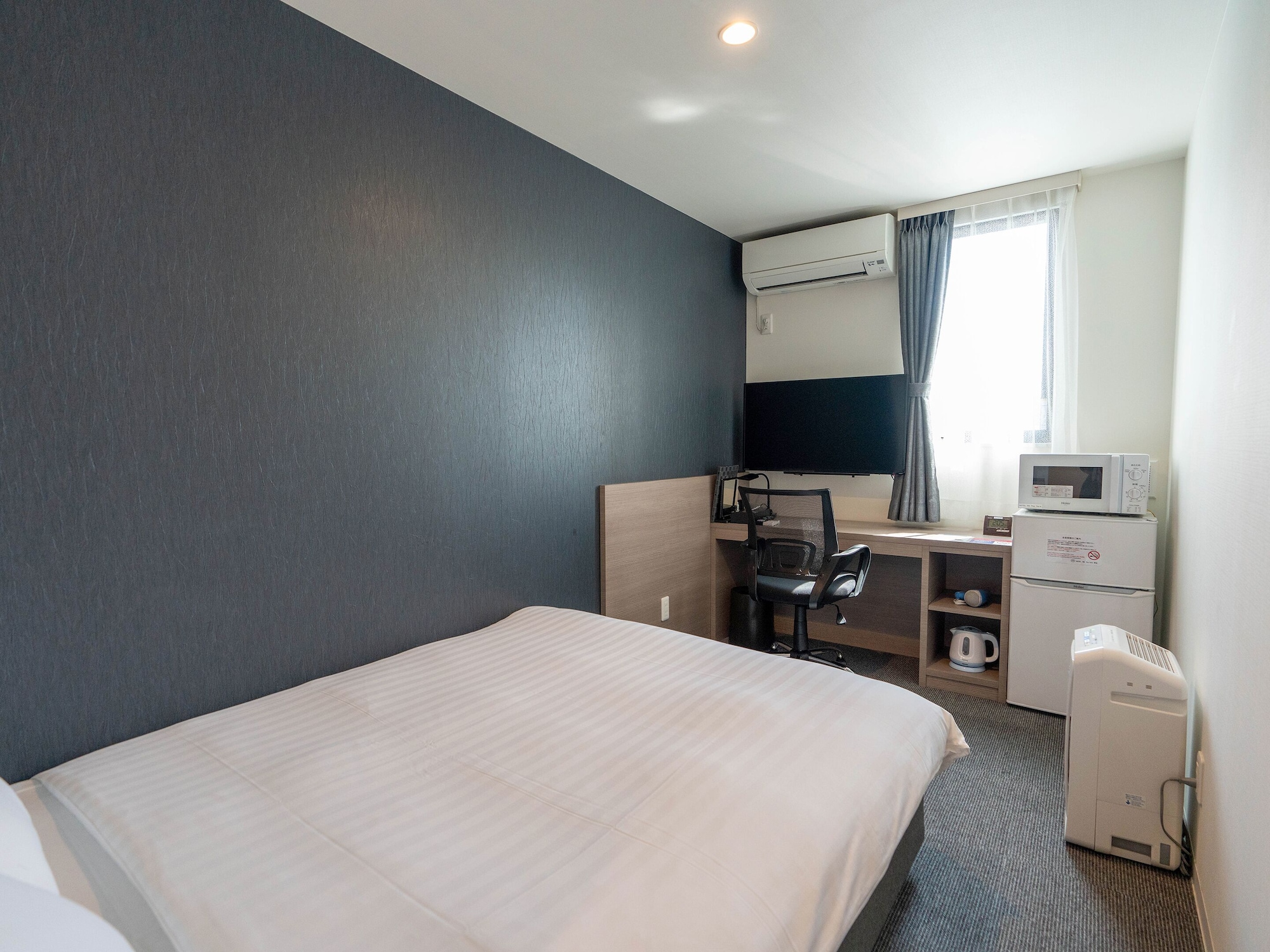 STANDARD, DOUBLE BED