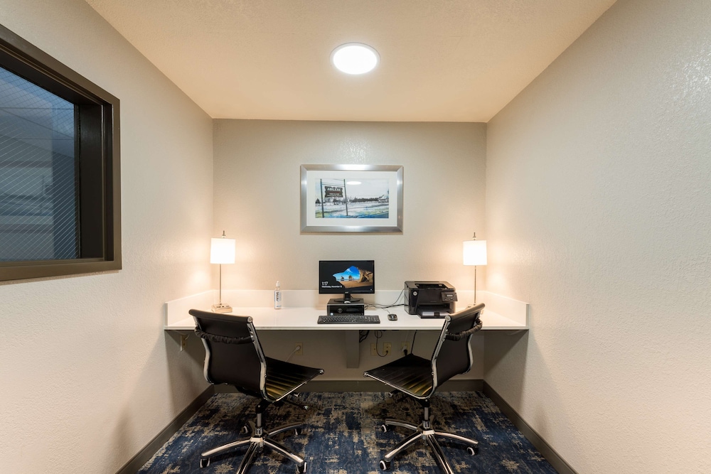 Best Western Abilene Inn Suites 31/34