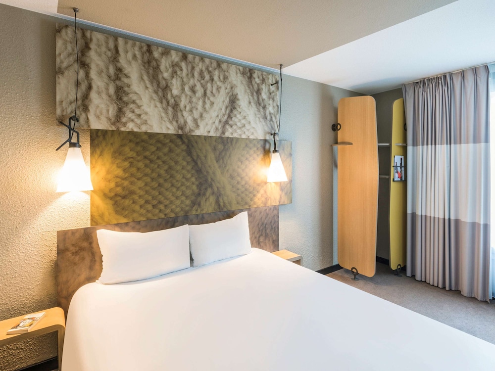 ibis Paris Gare de Lyon Ledru Rollin 12eme 12/74
