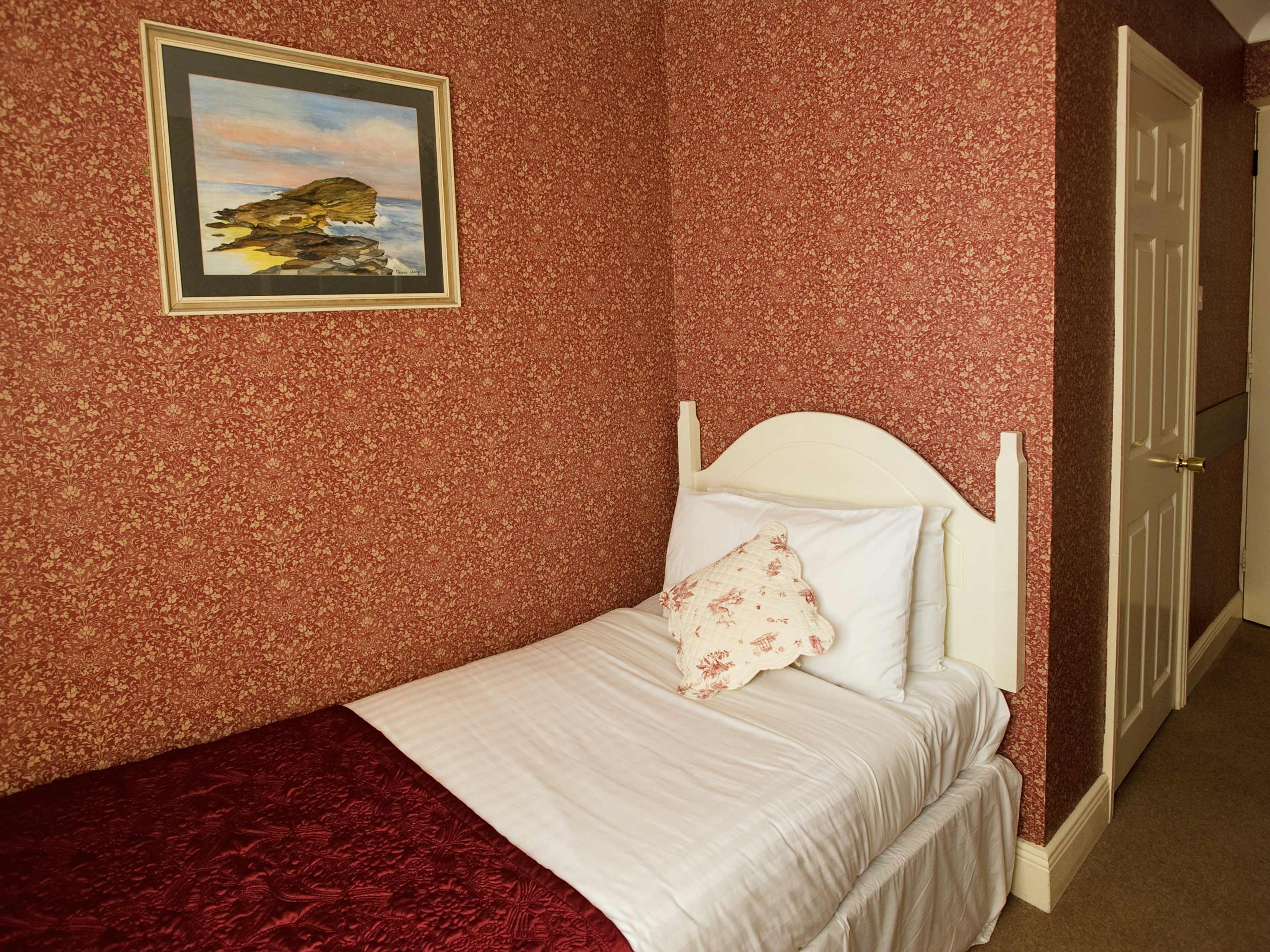 Bellbridge House Hotel 7/36