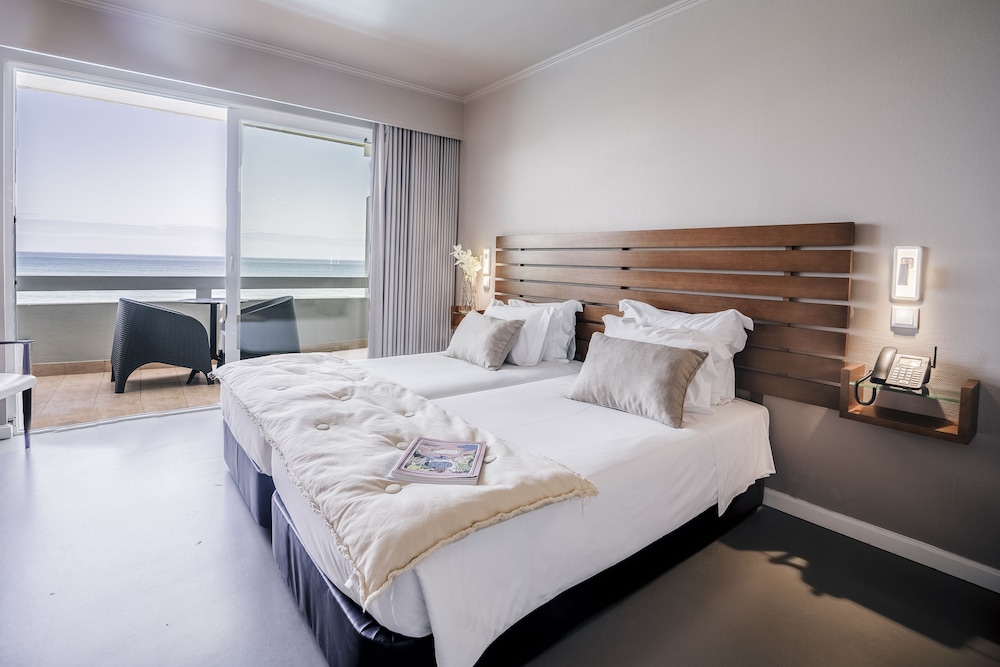 Hotel Arribas 19/66