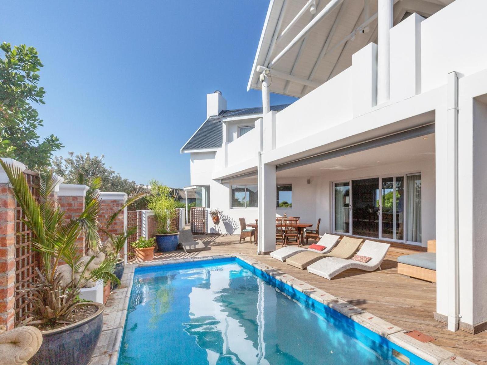 Beach Break Guest Houses and Villas 8/50