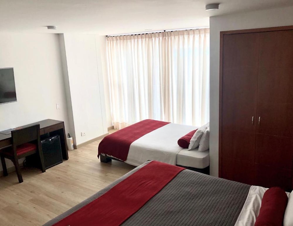 Hotel Florencia Plaza 32/54