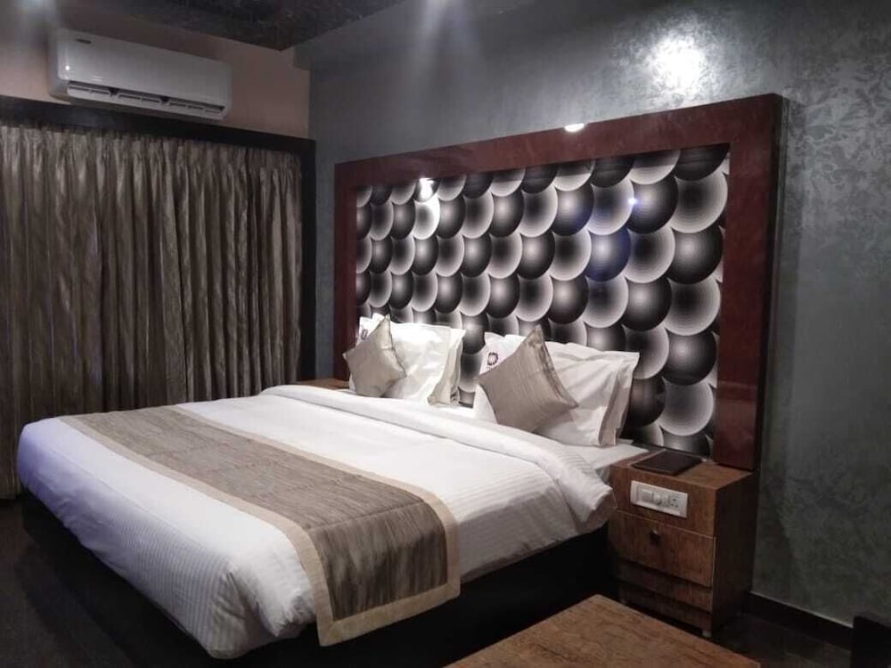 Mayas Hotel 17/50