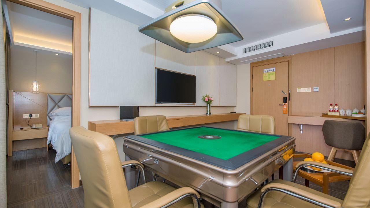 Vienna 3 Best Hotel (Aeon Hotel, Wuhan International Expo Center) 41/46
