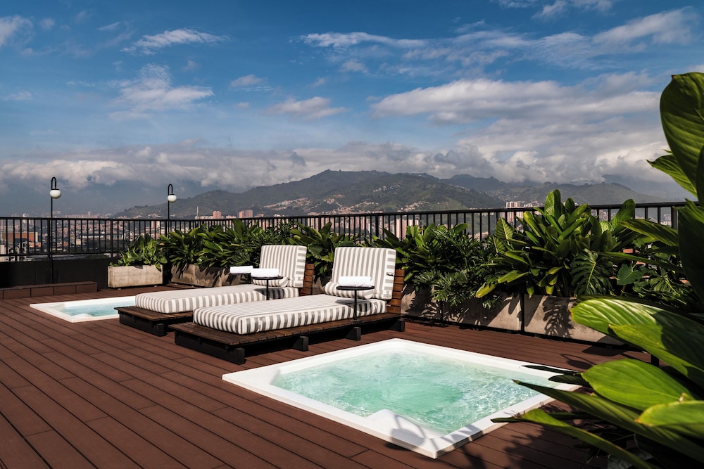 Faranda Collection Medellin, A Member of Radisson Individuals 59/61