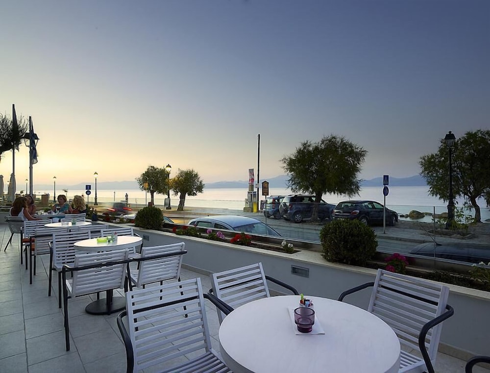 Arion Hotel 38/54