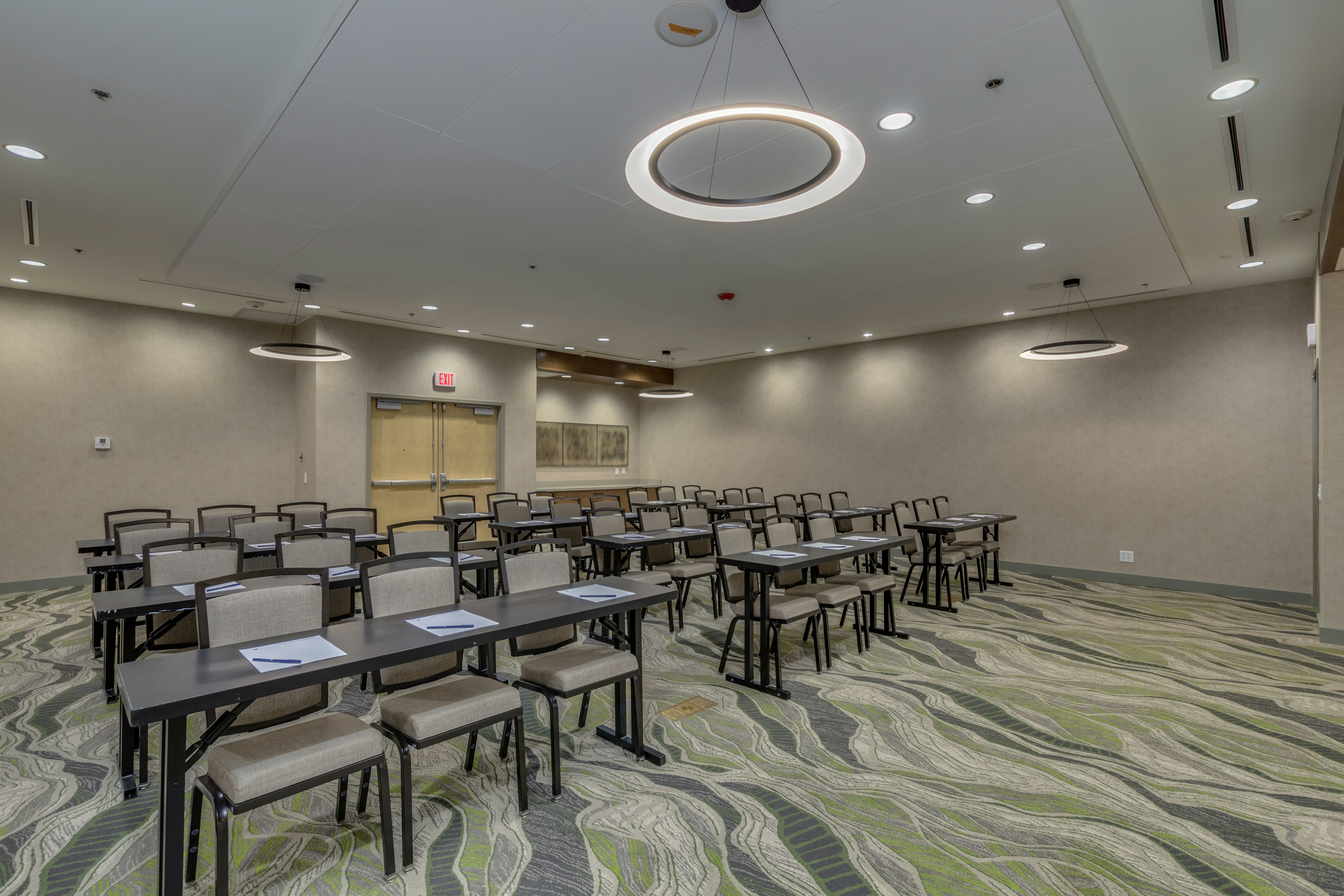 DoubleTree by Hilton Phoenix Chandler 33/36