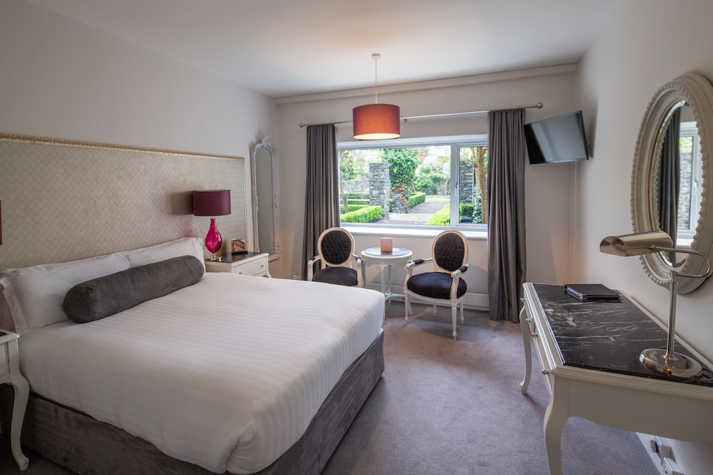 Hotel Kilkenny 18/72